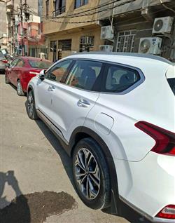 هيونداي سانتافي